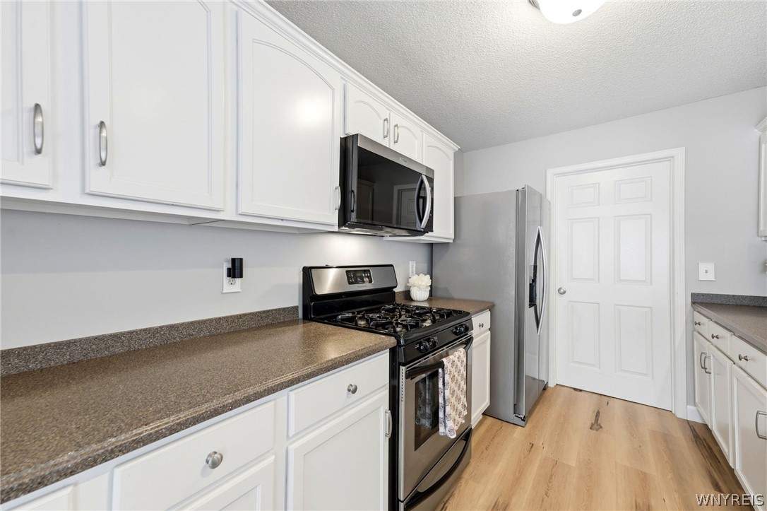 37 Hanover Street Lancaster, NY 14086 - Photo 14 of 37