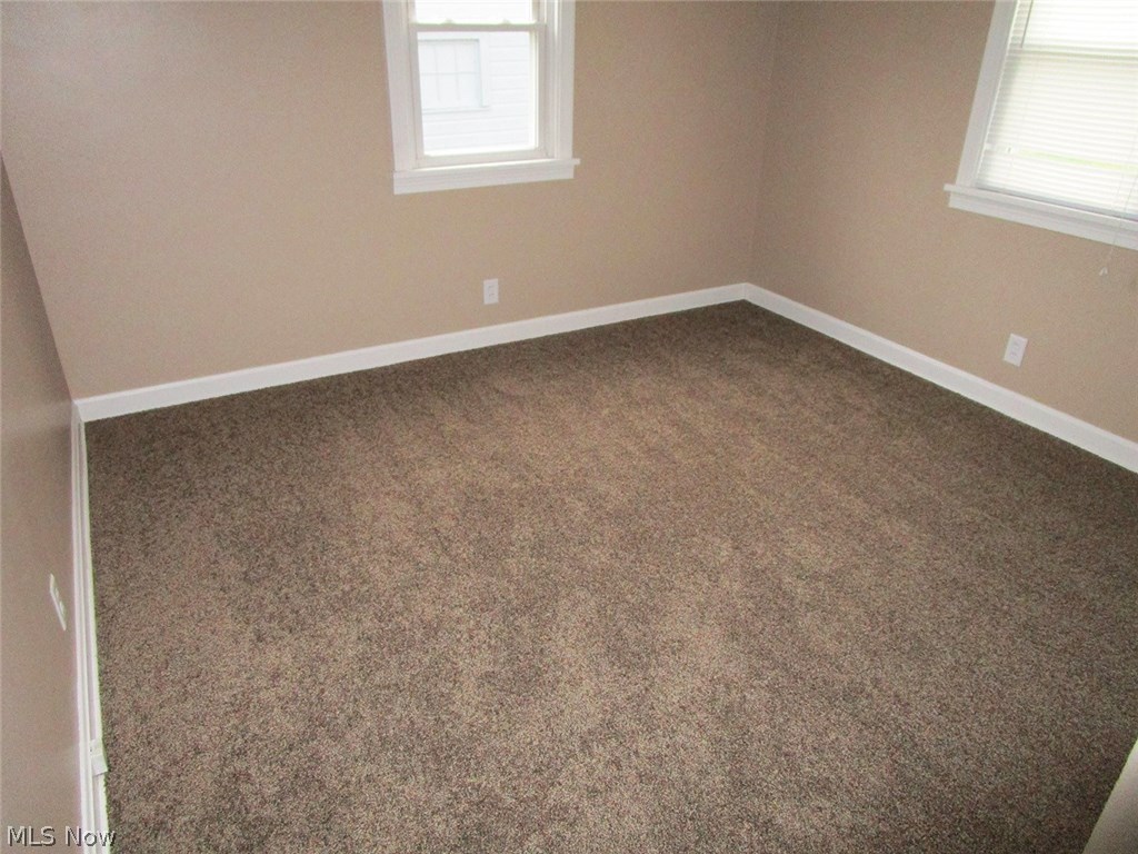 6818 Navarre Road Southwest Massillon, OH 44646 - Photo 5 of 15
