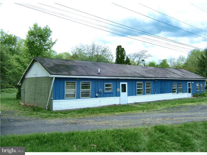 311 Hickon Road Quakertown, PA 18951 - Photo 5 of 12 Storage Shed