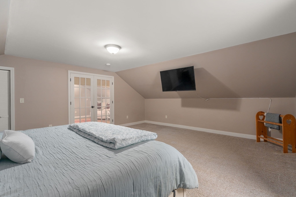 61 East Brimfield Road Holland, MA 01521 - Photo 18 of 29