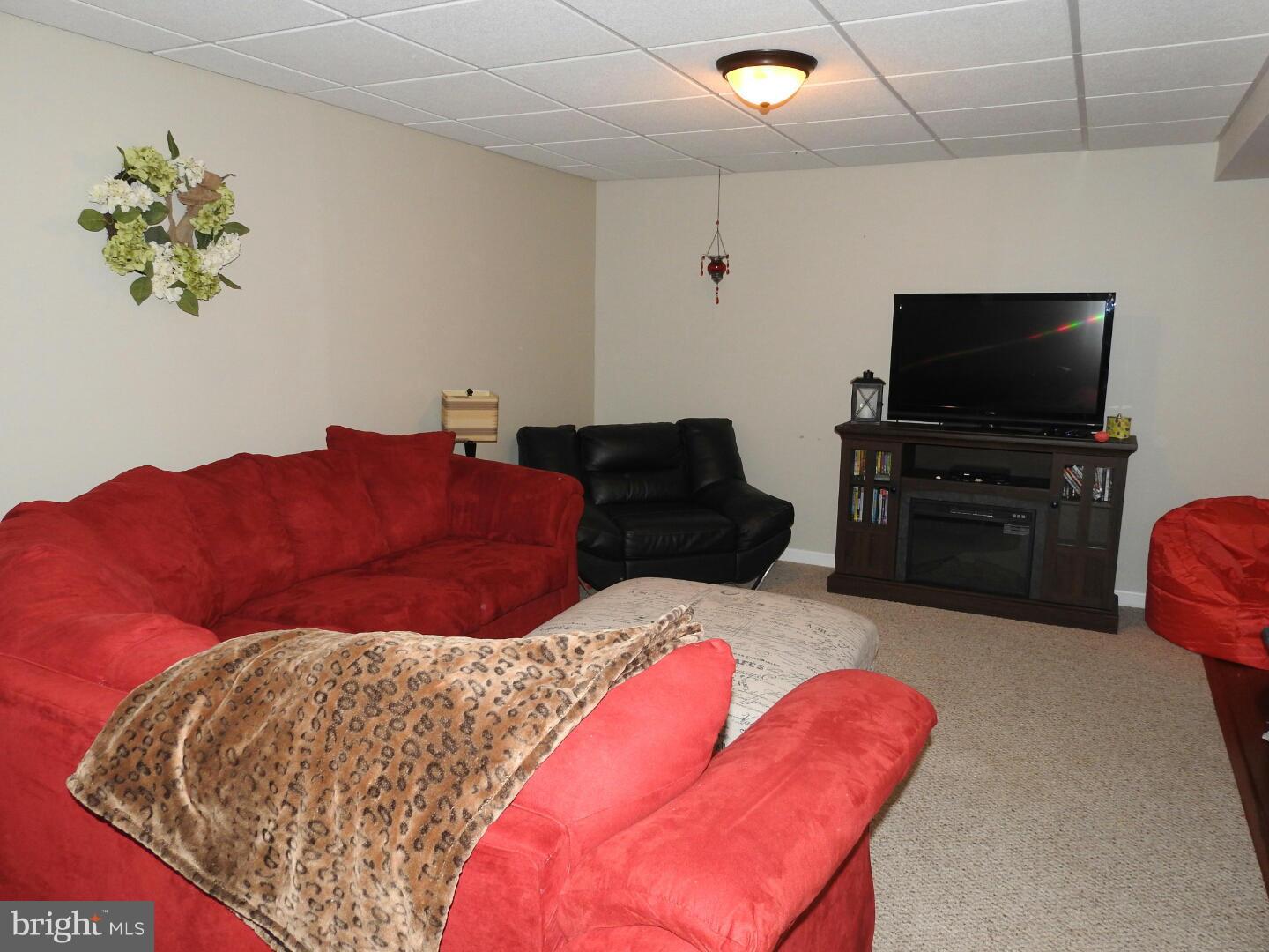 4216 St Leonard Road St. Leonard, MD 20685 - Photo 15 of 18 Family Room