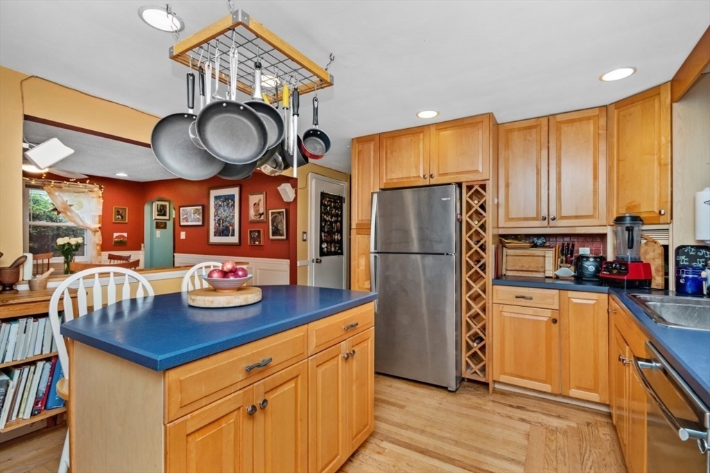 12 Arborview Road Boston, MA 02130 - Photo 9 of 42