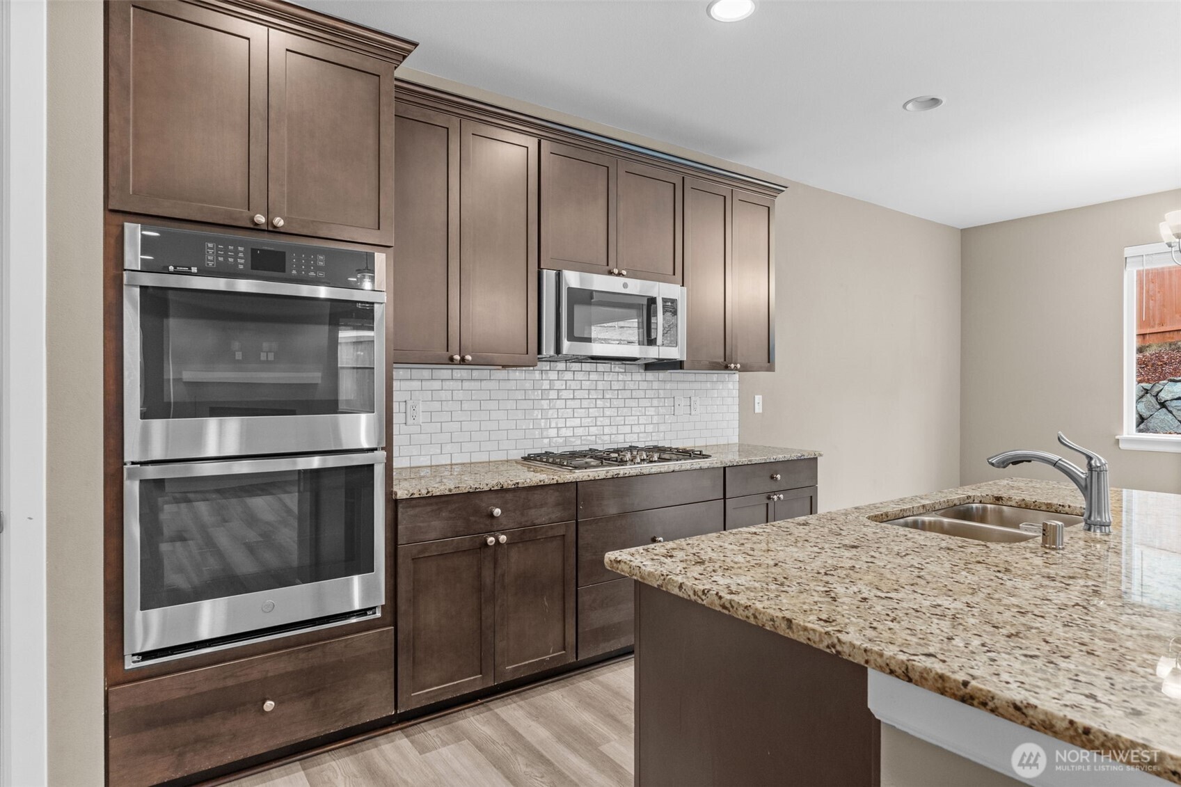 9852 Prospect Place Gig Harbor, WA 98332 - Photo 11 of 38