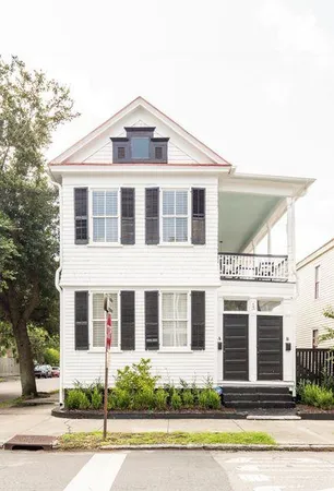 $3,500 | 13 Carolina Street, Unit B UPSTAIRS, Charleston, SC 29403
