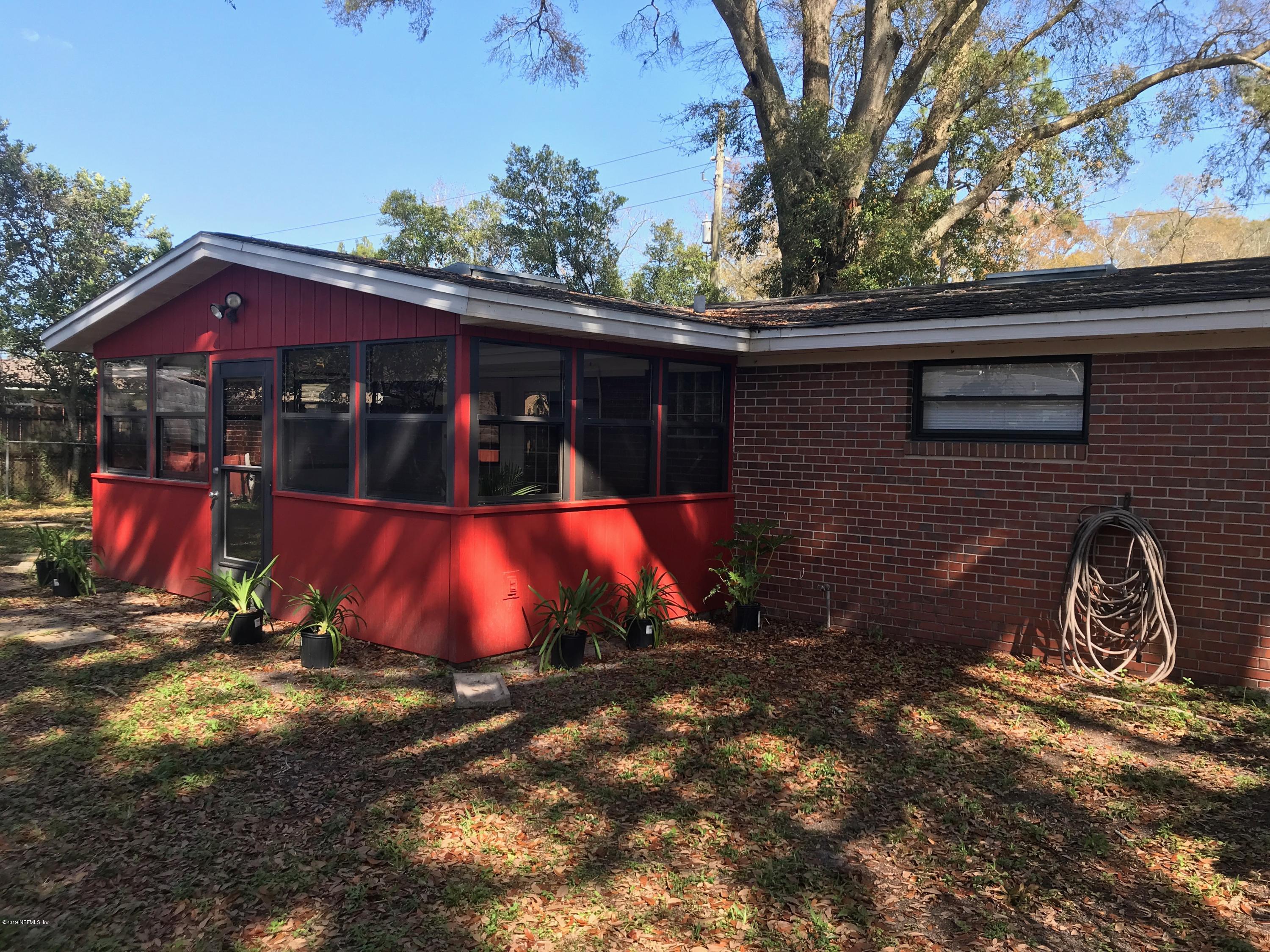 5626 Ricker Road Jacksonville, FL 32244 - Photo 22 of 25 a view of swimming pool with a backyard