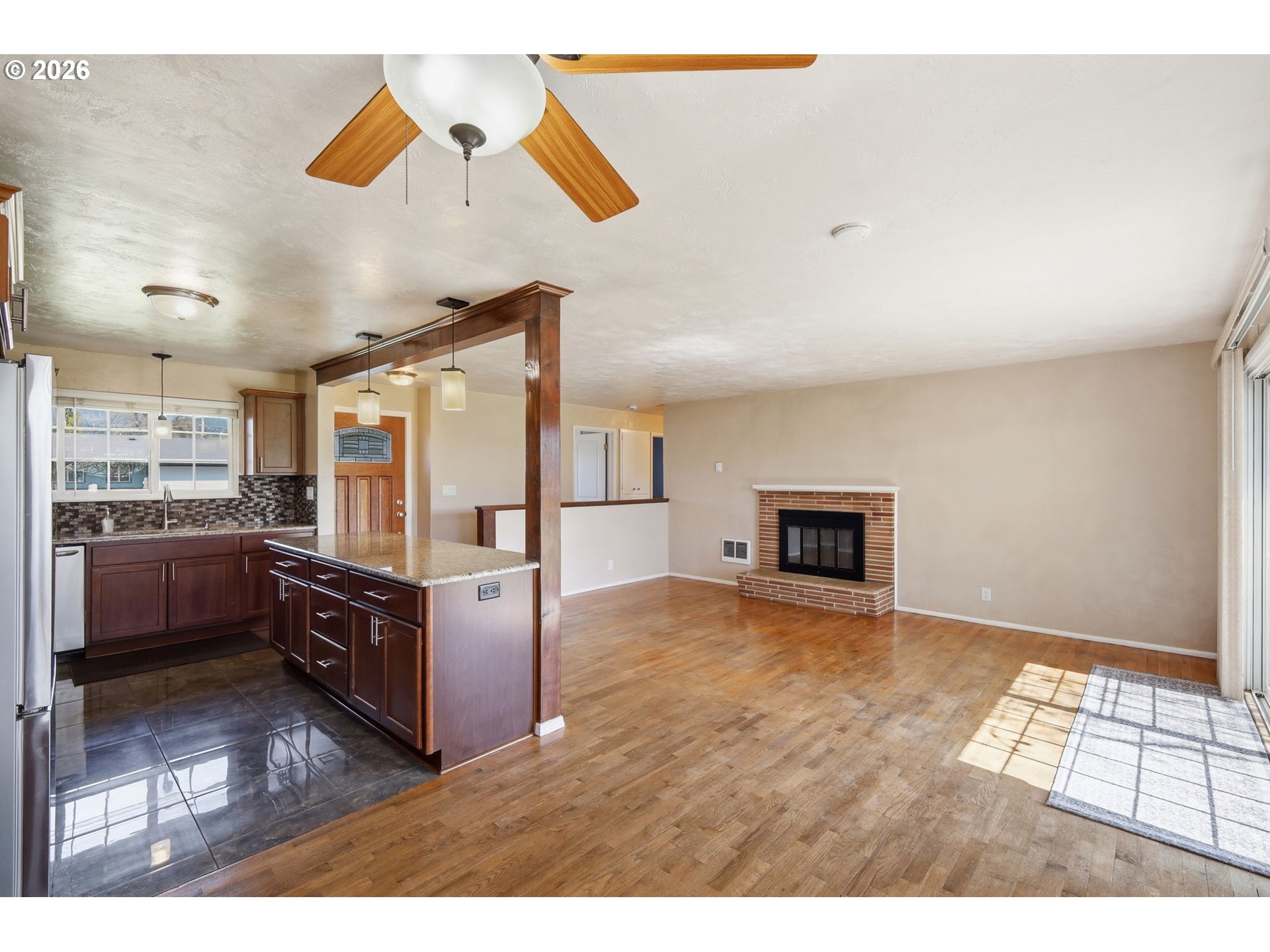 1789 Lawnridge Avenue Springfield, OR 97477 - Photo 11 of 41