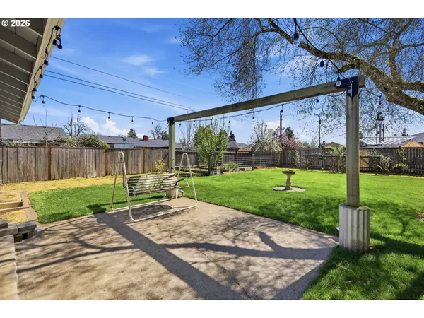 $419,000 | 1789 Lawnridge Avenue, Springfield, OR 97477