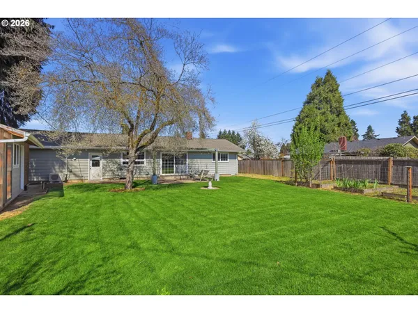 $419,000 | 1789 Lawnridge Avenue, Springfield, OR 97477