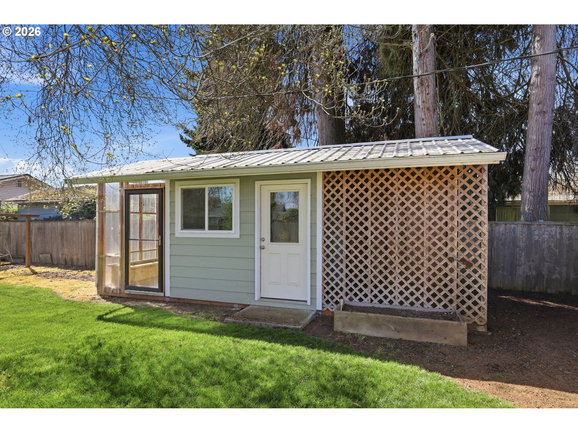 1789 Lawnridge Avenue Springfield, OR 97477 - Photo 37 of 41