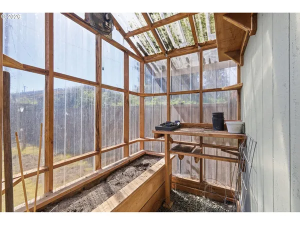 $419,000 | 1789 Lawnridge Avenue, Springfield, OR 97477