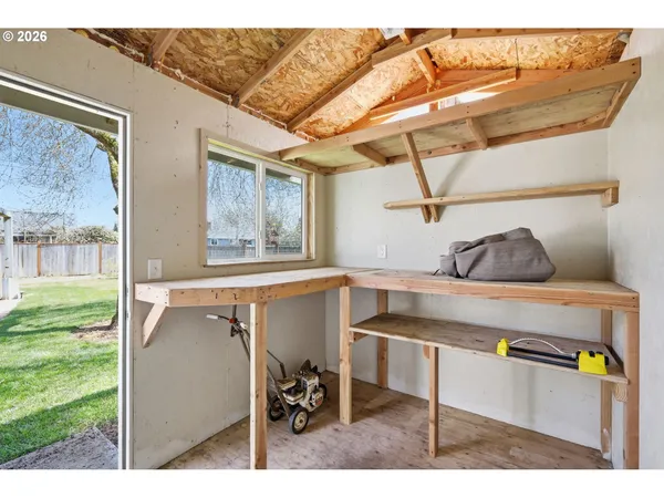 $419,000 | 1789 Lawnridge Avenue, Springfield, OR 97477