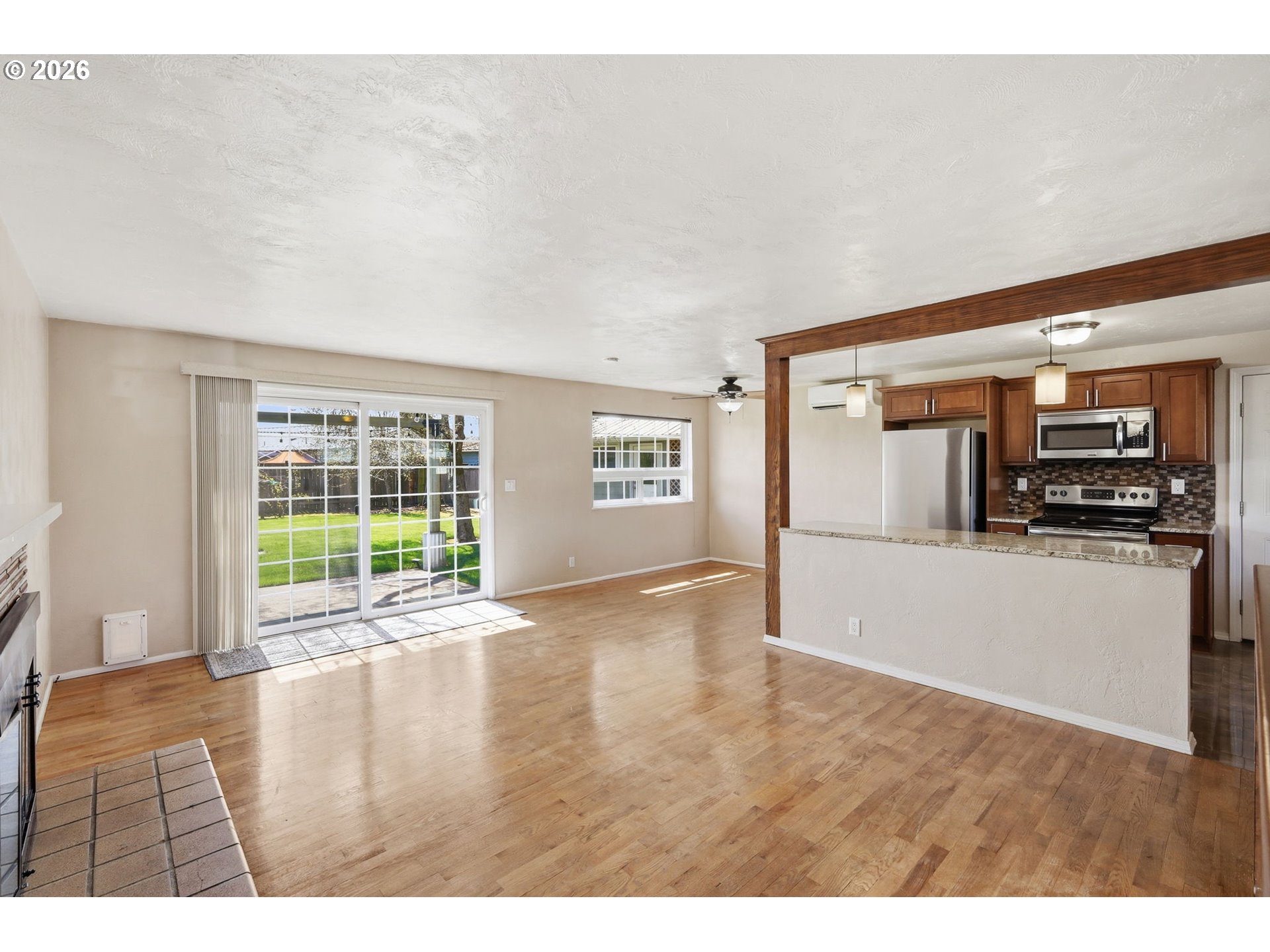 1789 Lawnridge Avenue Springfield, OR 97477 - Photo 7 of 41