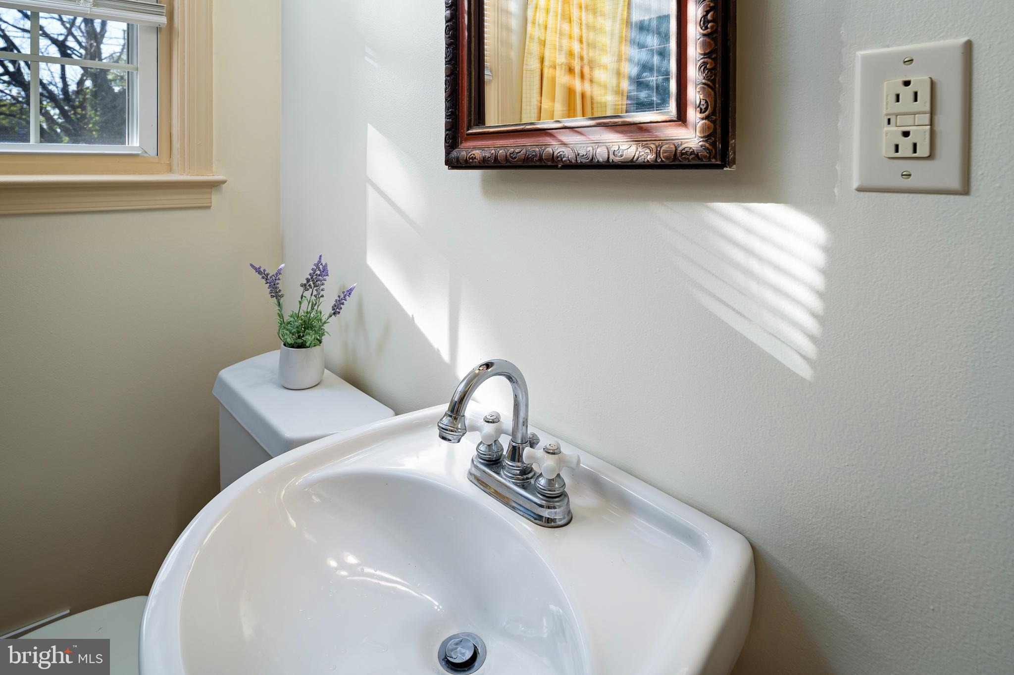210 Homewood Road Linthicum Heights, MD 21090 - Photo 16 of 33 Bathroom 2 Sink