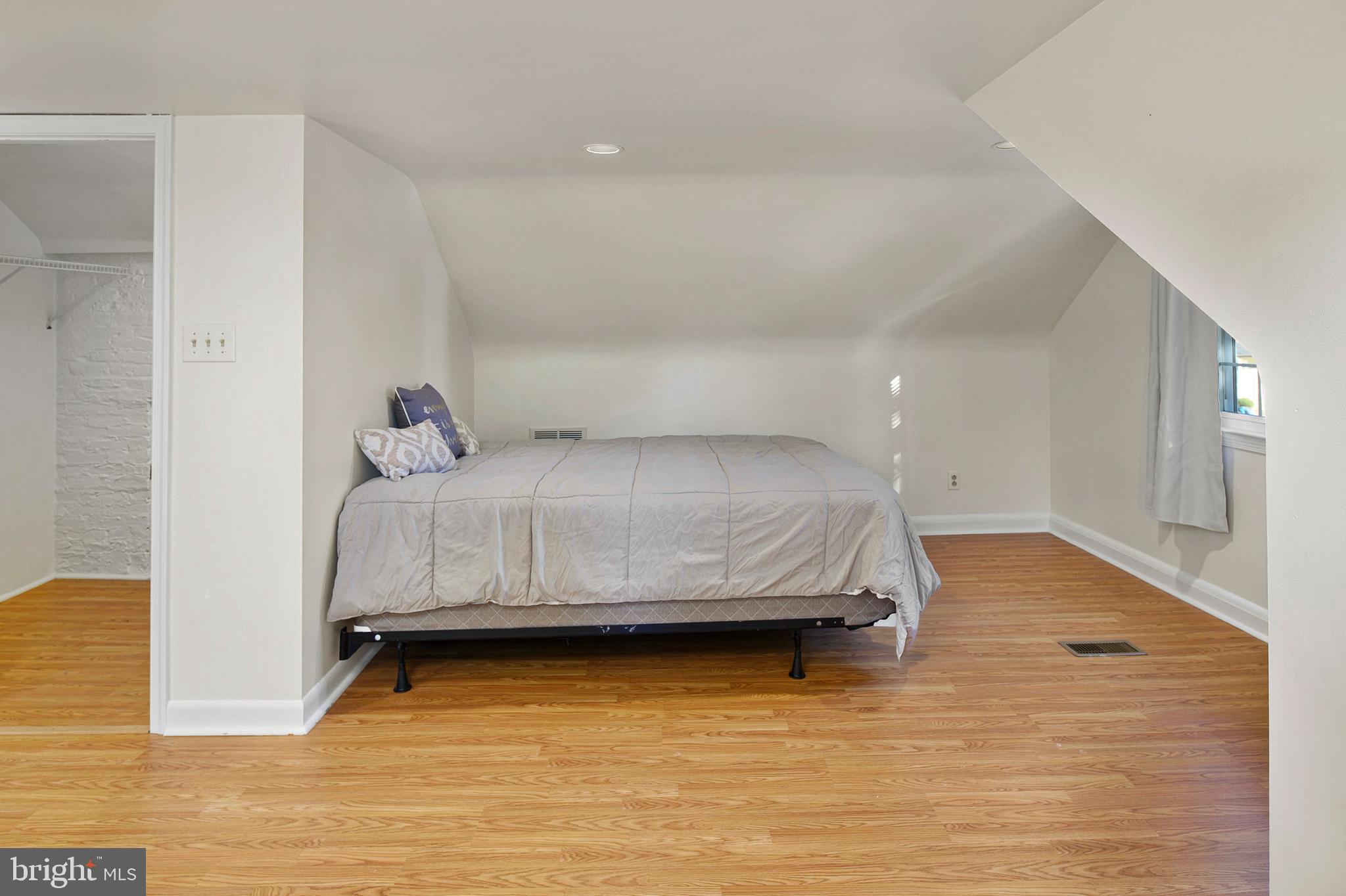 210 Homewood Road Linthicum Heights, MD 21090 - Photo 20 of 33 Primary Bedroom