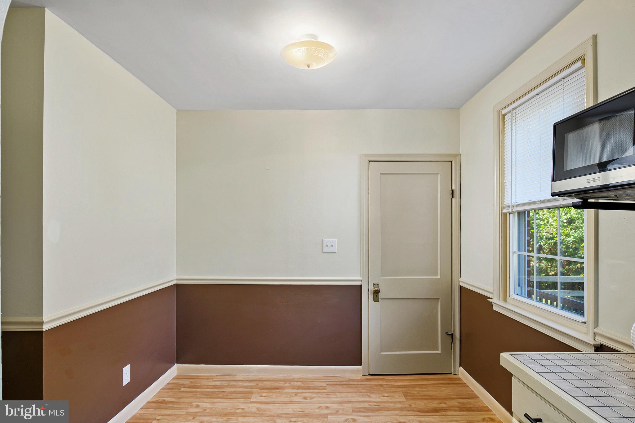 210 Homewood Road Linthicum Heights, MD 21090 - Photo 10 of 33 Dining Area