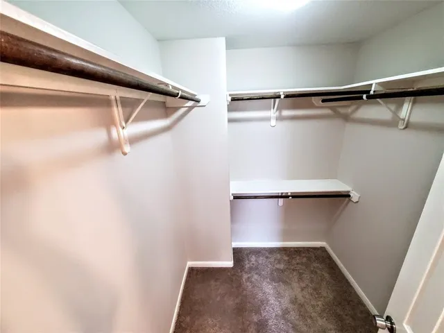 $2,000 | 6007 Shelbourne Park Lane, Houston, TX 77084