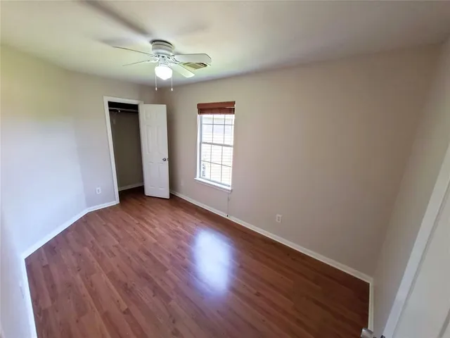 $2,000 | 6007 Shelbourne Park Lane, Houston, TX 77084