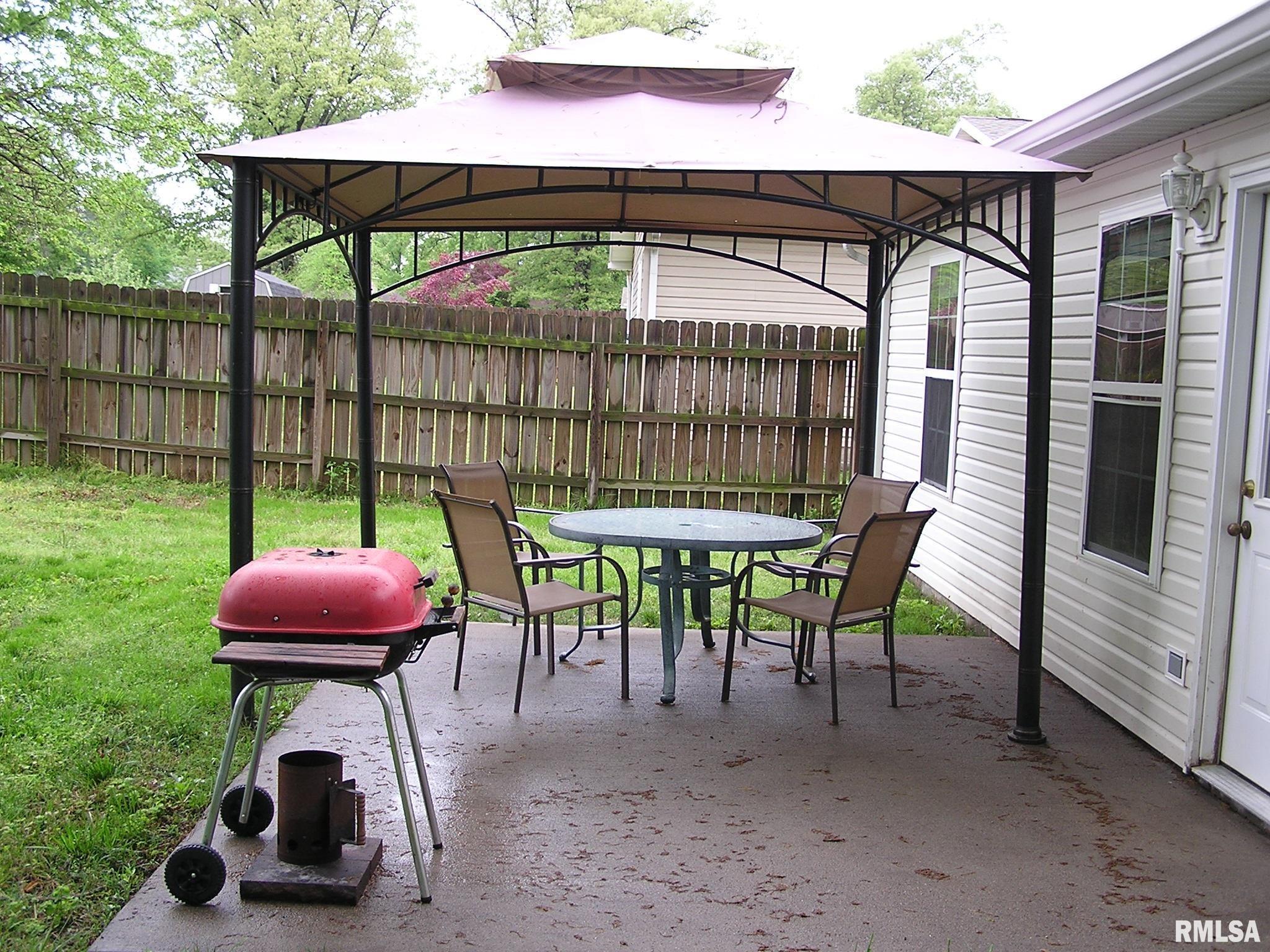 607 West Rigdon Street Carbondale, IL 62901 - Photo 13 of 15 Gallery Image 13