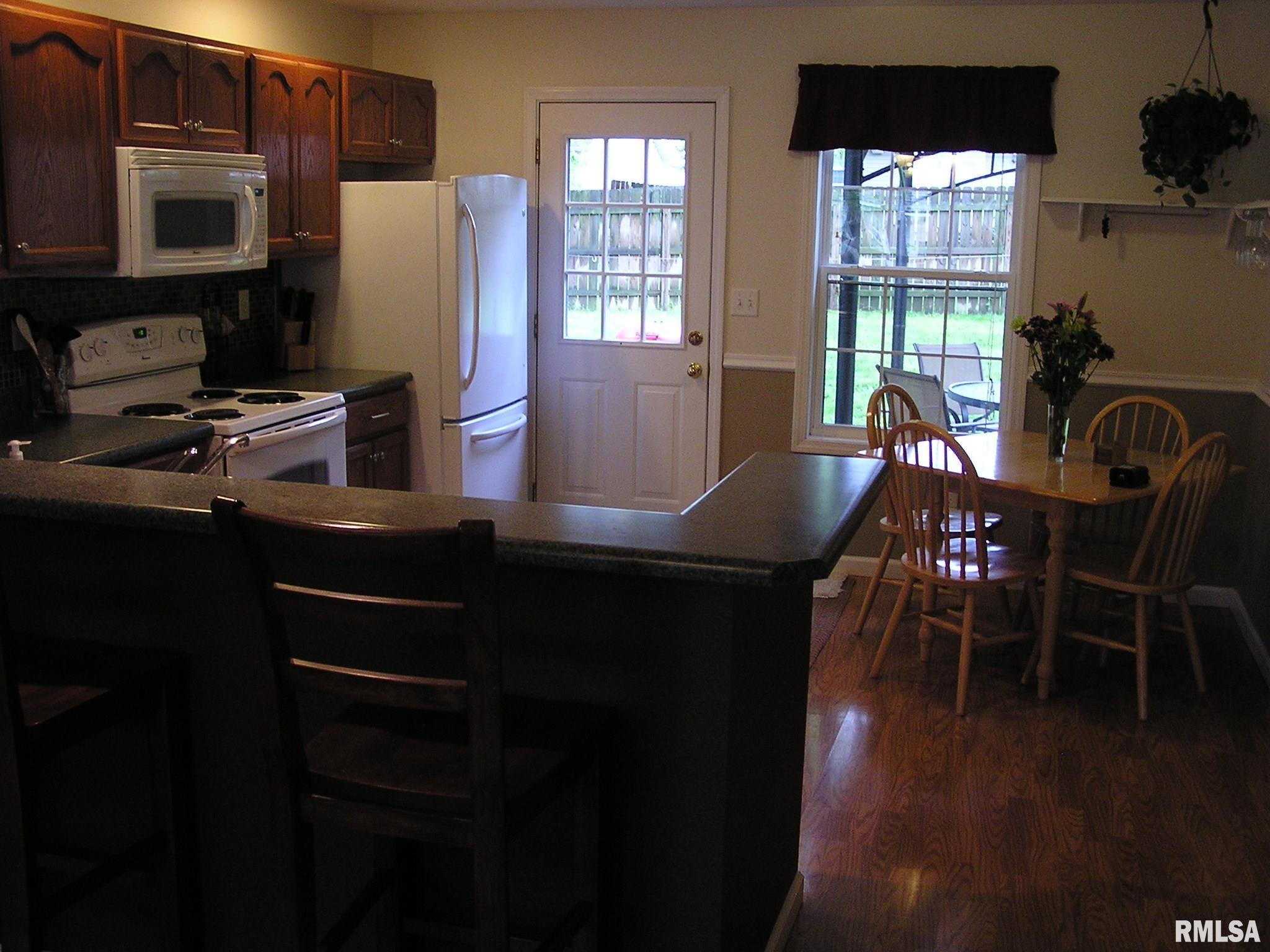 607 West Rigdon Street Carbondale, IL 62901 - Photo 4 of 15 Gallery Image 4