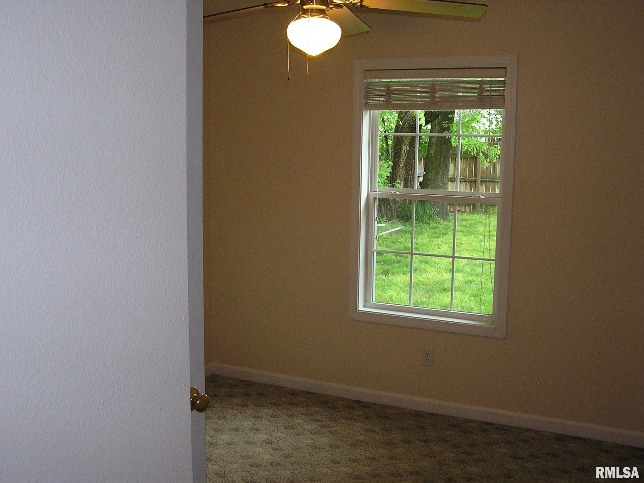 607 West Rigdon Street Carbondale, IL 62901 - Photo 9 of 15 Gallery Image 9