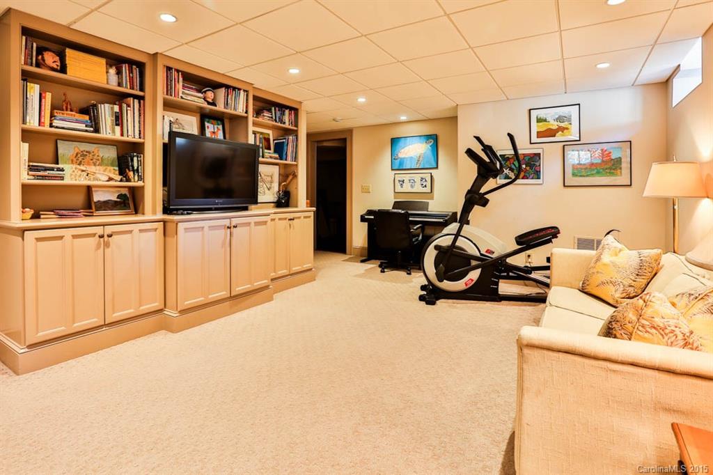 1724 Brandon Road Charlotte, NC 28207 - Photo 22 of 24 Gallery Image 22