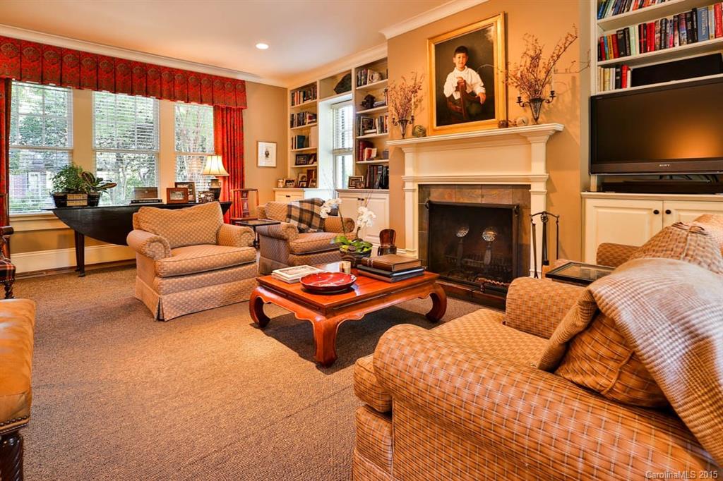 1724 Brandon Road Charlotte, NC 28207 - Photo 10 of 24 Gallery Image 10