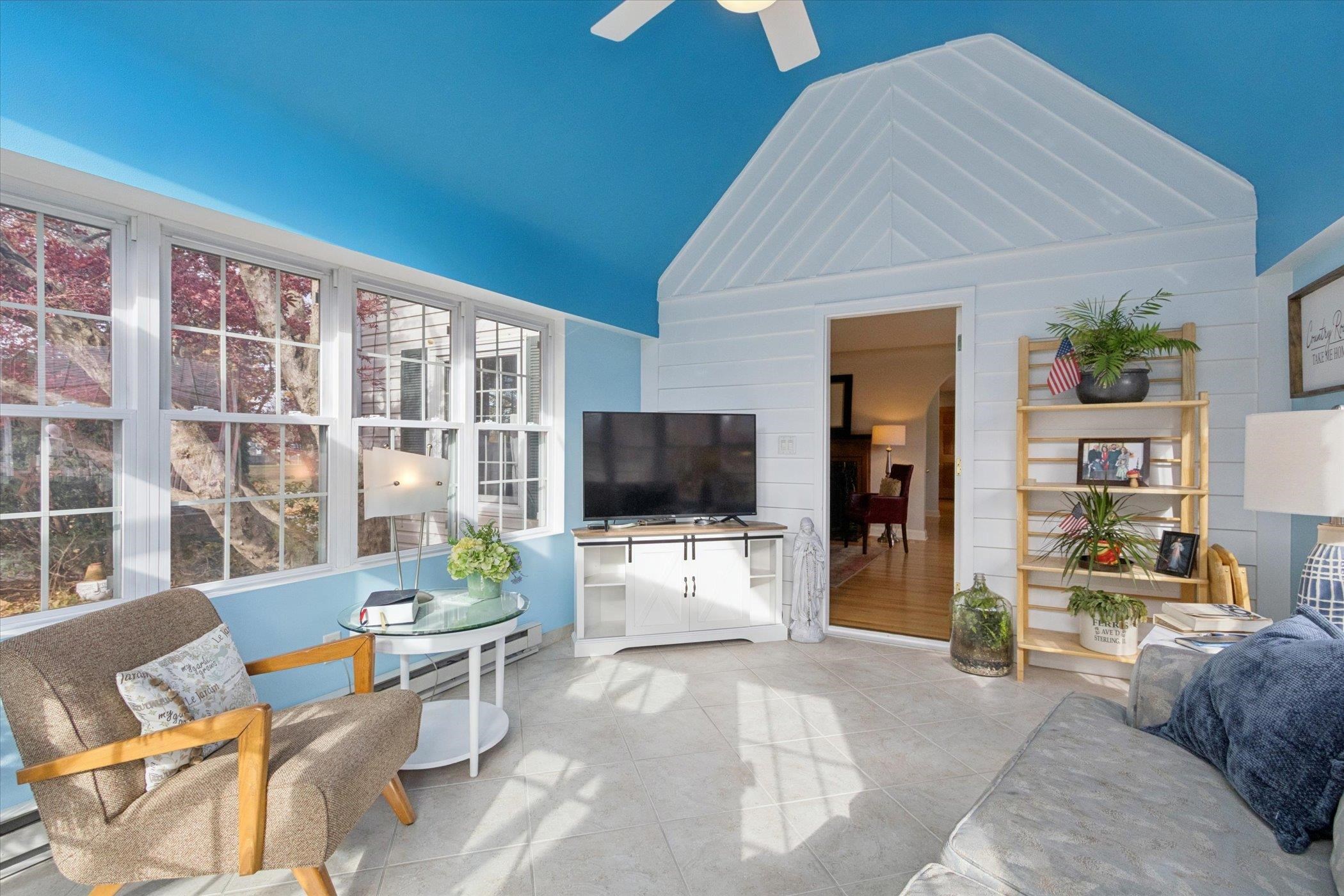1408 Ave D Sterling, IL 61081 - Photo 19 of 55 a living room with furniture and a flat screen tv