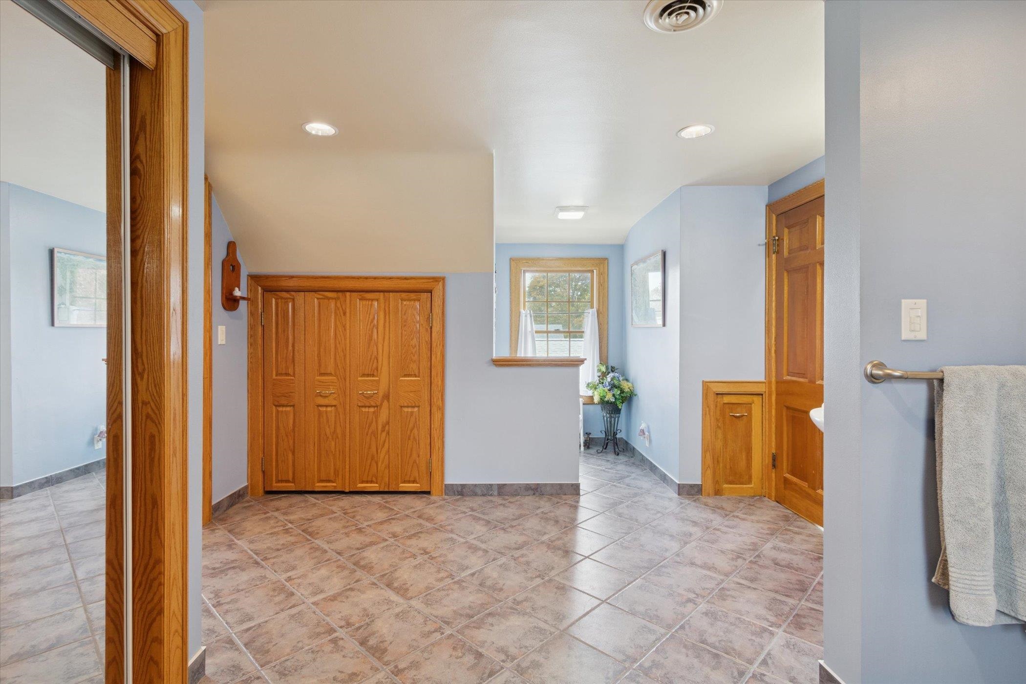 1408 Ave D Sterling, IL 61081 - Photo 49 of 56