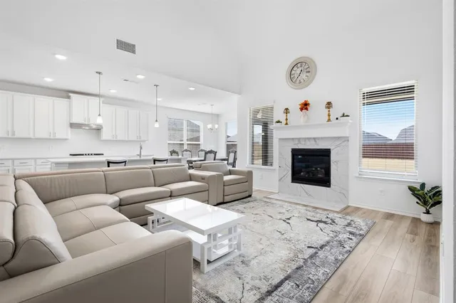 $3,200 | 2333 Bellatrix Drive, Haslet, TX 76052