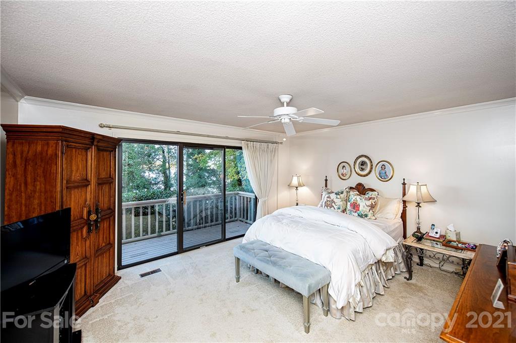 44 Sunrise Point Road Lake Wylie, SC 29710 - Photo 21 of 46 Gallery Image 21