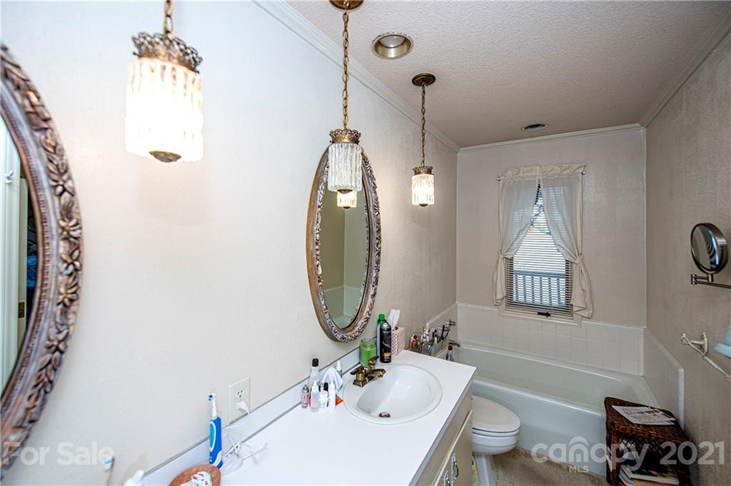 44 Sunrise Point Road Lake Wylie, SC 29710 - Photo 22 of 46 Gallery Image 22