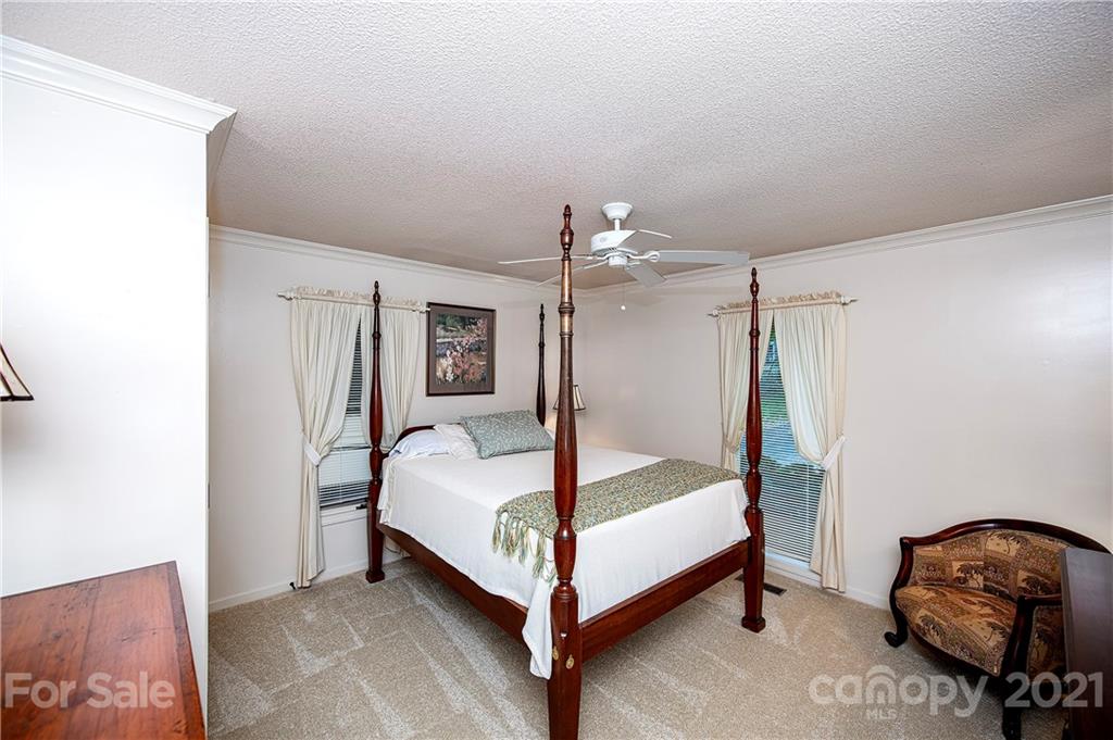 44 Sunrise Point Road Lake Wylie, SC 29710 - Photo 25 of 46 Gallery Image 25