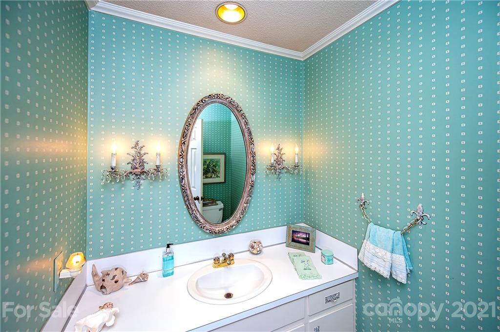 44 Sunrise Point Road Lake Wylie, SC 29710 - Photo 28 of 46 Gallery Image 28