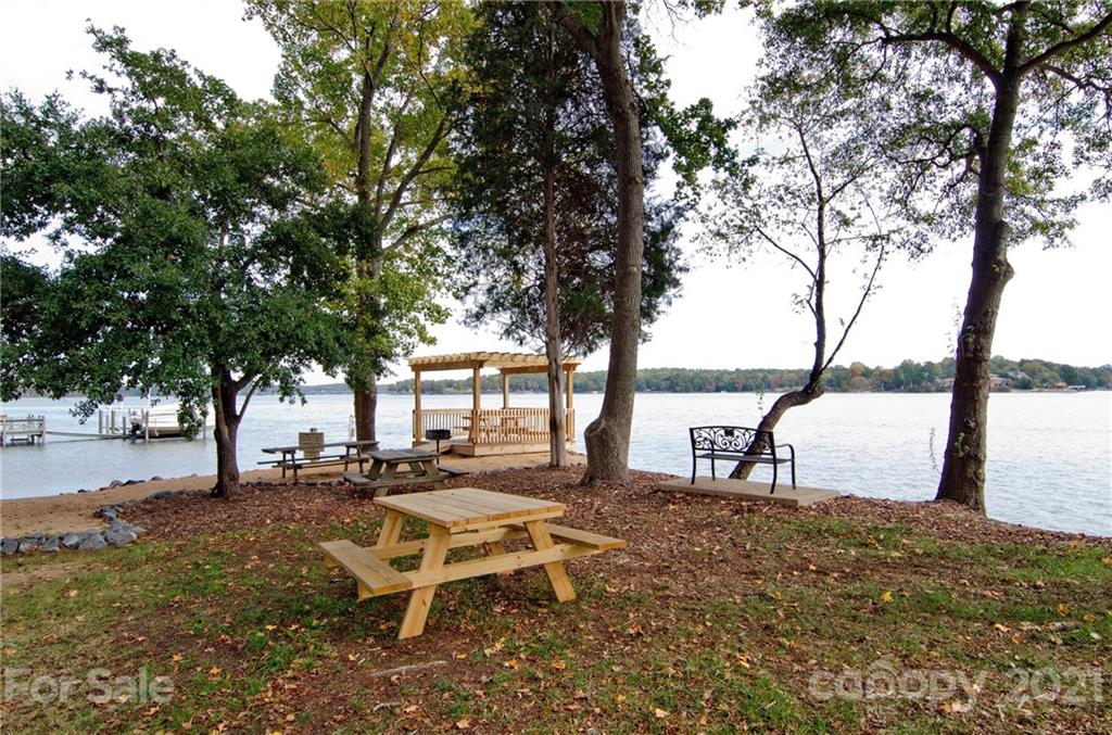 44 Sunrise Point Road Lake Wylie, SC 29710 - Photo 42 of 46 Gallery Image 42