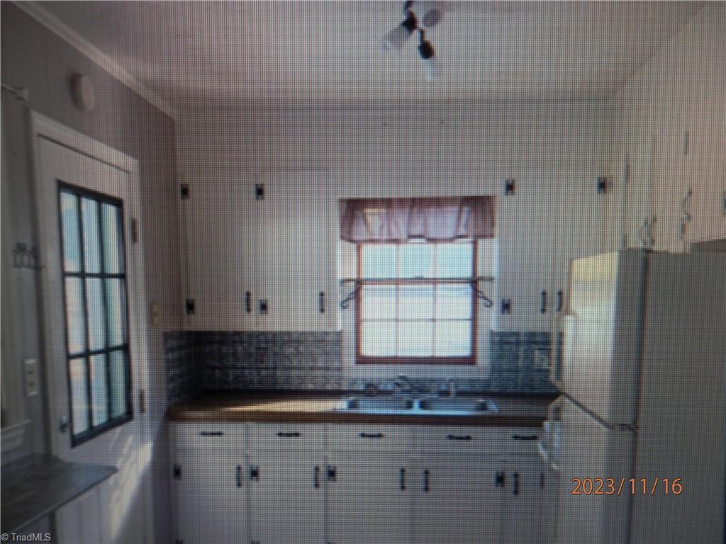 372 Duke Street Mocksville, NC 27028 - Photo 4 of 12