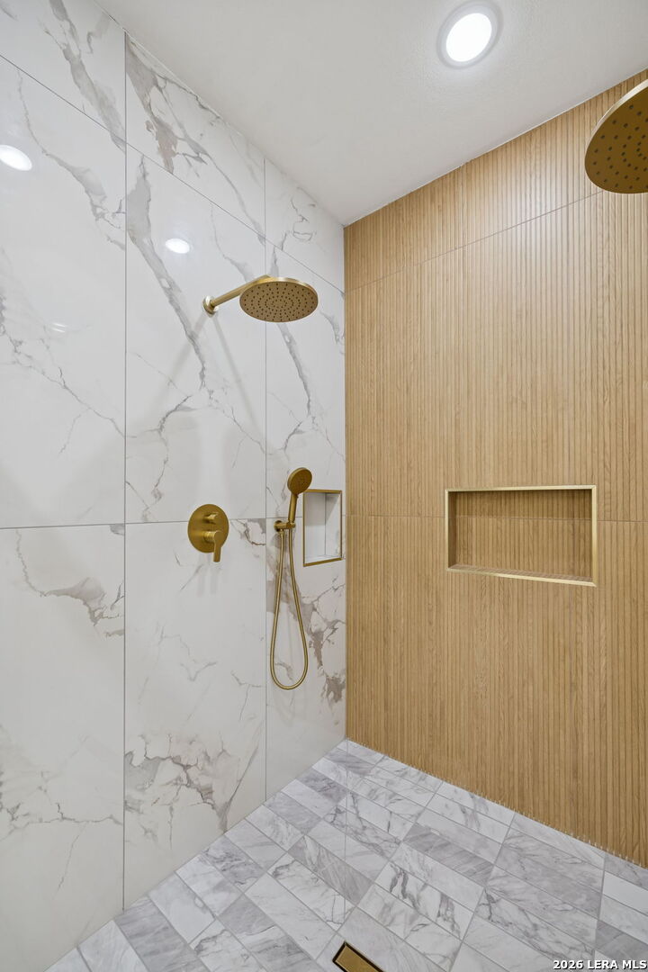 191 Hidden Ranch Court Floresville, TX 78114 - Photo 22 of 38