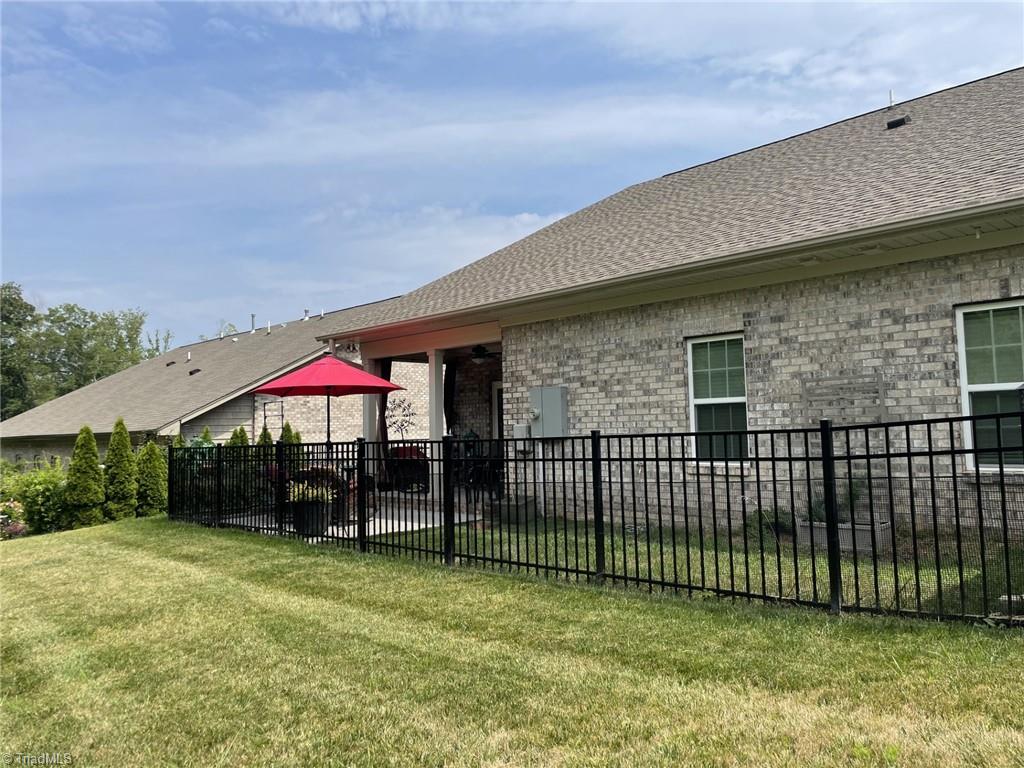 2024 Welden Ridge Road Kernersville, NC 27284 - Photo 26 of 28