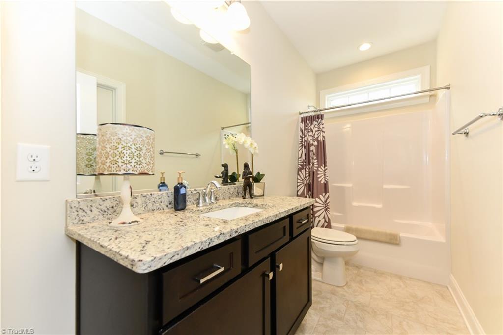 2024 Welden Ridge Road Kernersville, NC 27284 - Photo 6 of 28 One of the full baths on the main level