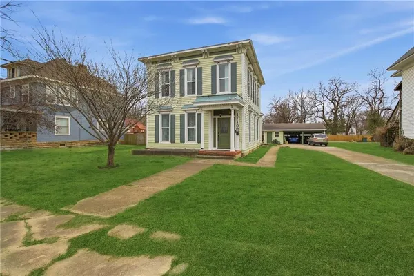 $148,000 | 1710 Morgan Avenue, Parsons, KS 67357