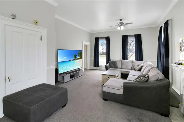 $148,000 | 1710 Morgan Avenue, Parsons, KS 67357