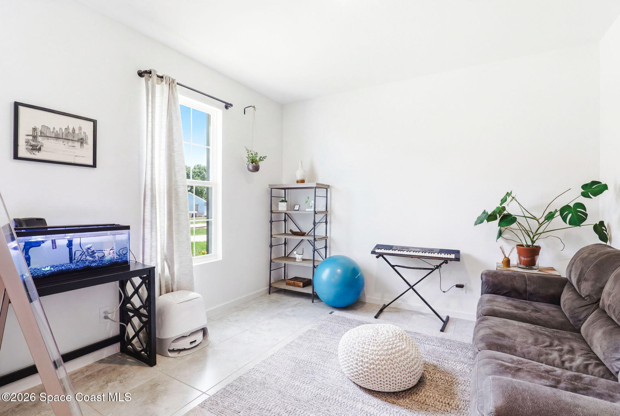 712 Duncan Road Southeast Palm Bay, FL 32909 - Photo 21 of 33 Bonus/Flex Room Near Entry
