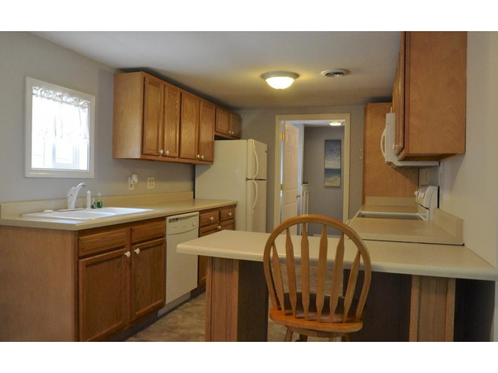 1053 Mowdy Road Kingsport, TN 37664 - Photo 4 of 11 a great kitchen wher I could
