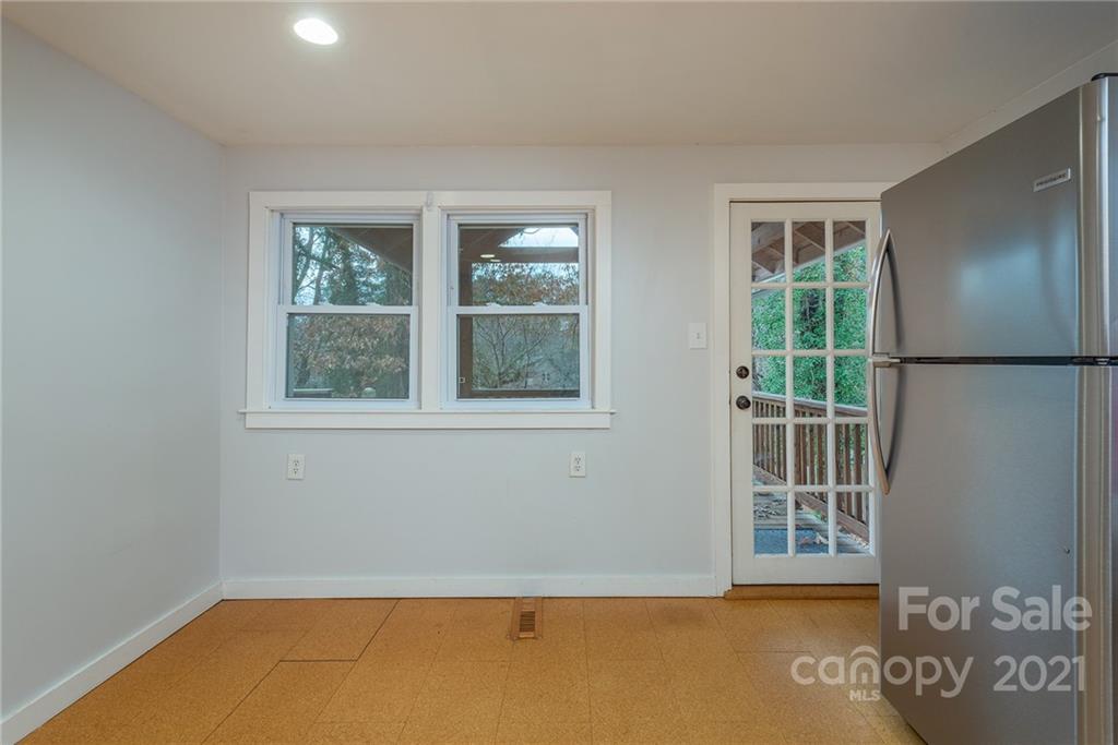 111 Pershing Road, Unit 96 97 Asheville, NC 28805 - Photo 14 of 45 Gallery Image 14