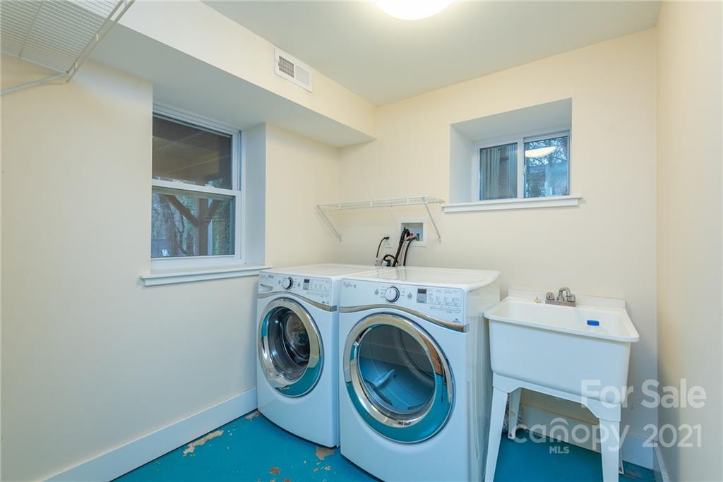 111 Pershing Road, Unit 96 97 Asheville, NC 28805 - Photo 28 of 45 Gallery Image 28
