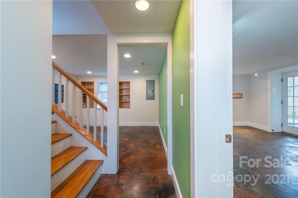 111 Pershing Road, Unit 96 97 Asheville, NC 28805 - Photo 30 of 45 Gallery Image 30