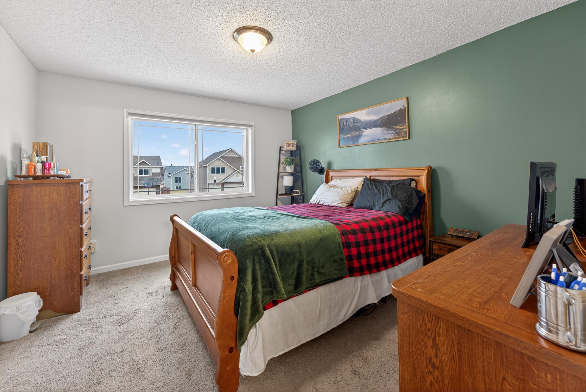 406 Cardinal Street Mora, MN 55051 - Photo 13 of 28