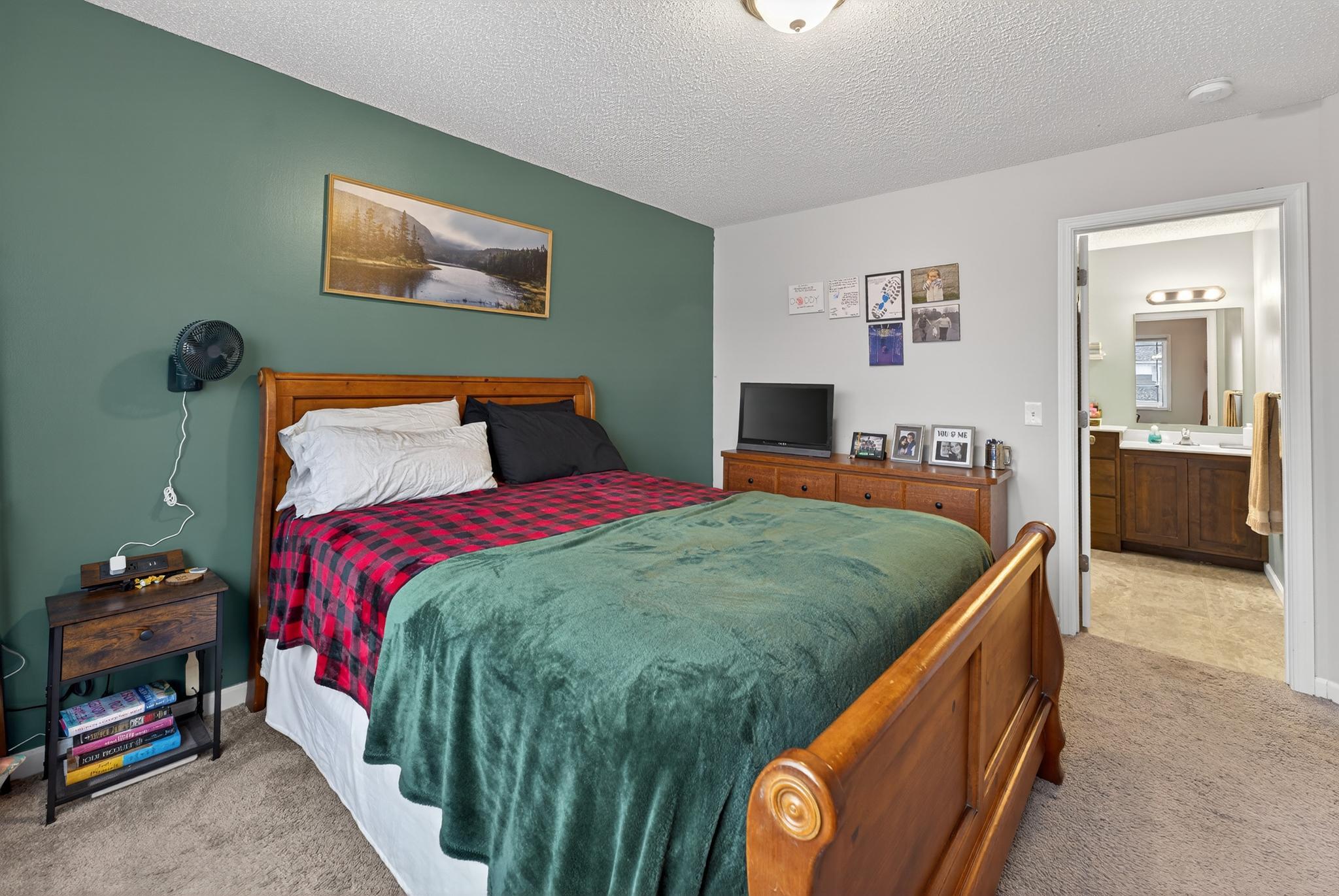 406 Cardinal Street Mora, MN 55051 - Photo 14 of 28