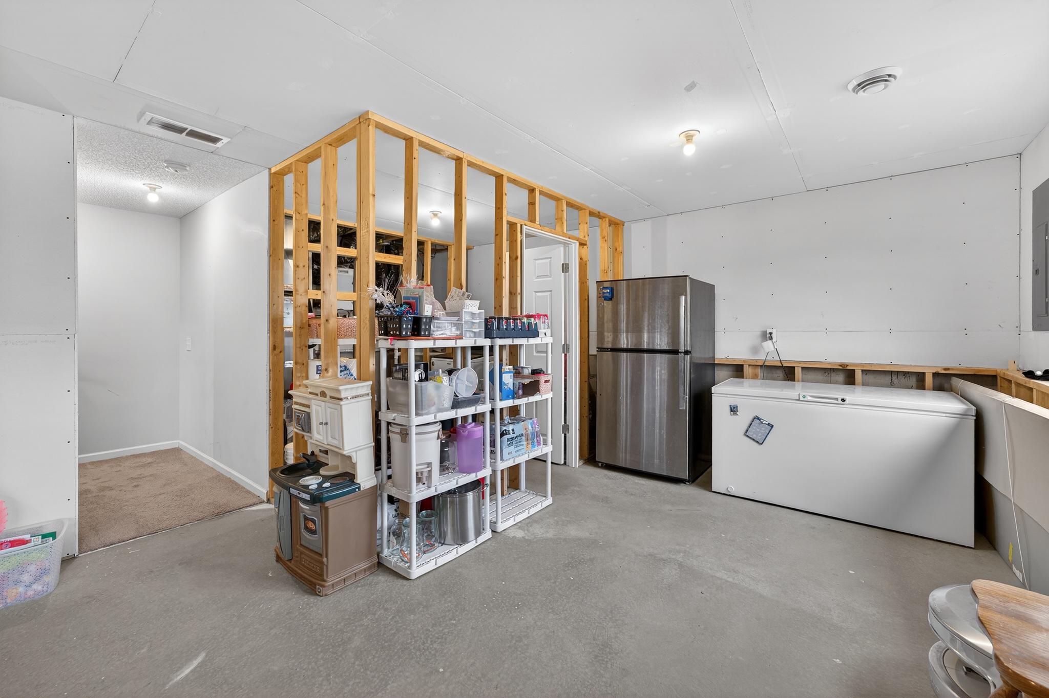 406 Cardinal Street Mora, MN 55051 - Photo 19 of 28