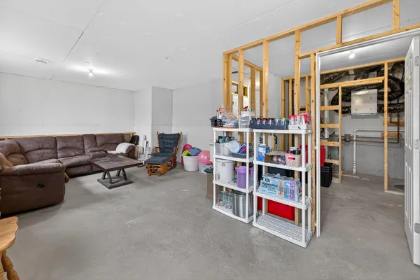 $282,900 | 406 Cardinal Street, Mora, MN 55051