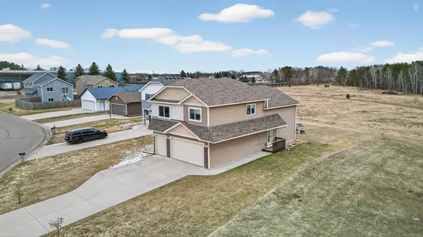 $282,900 | 406 Cardinal Street, Mora, MN 55051